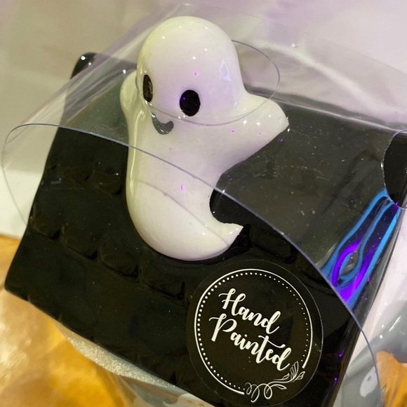 New!!! Ghost haunted house Mug with Ghost Topper! - Picture 2 of 5